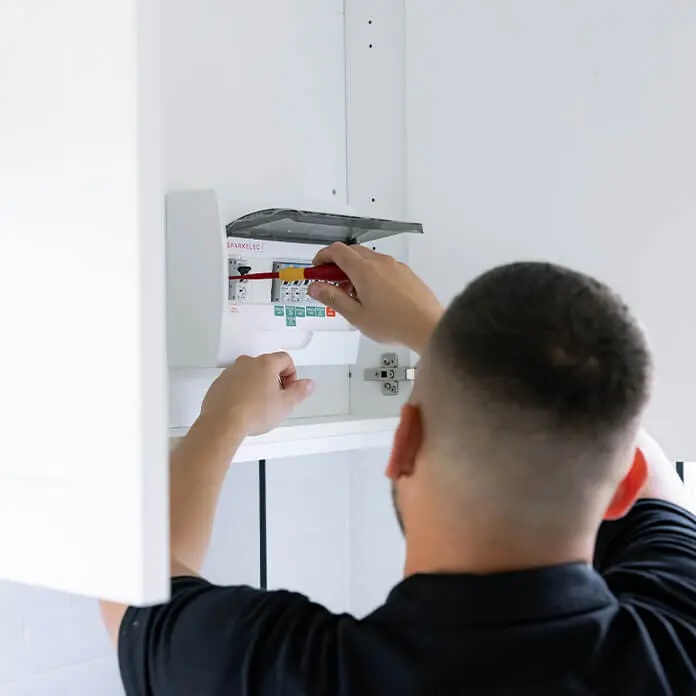 Zekeringkast aansluiten in Anderlecht